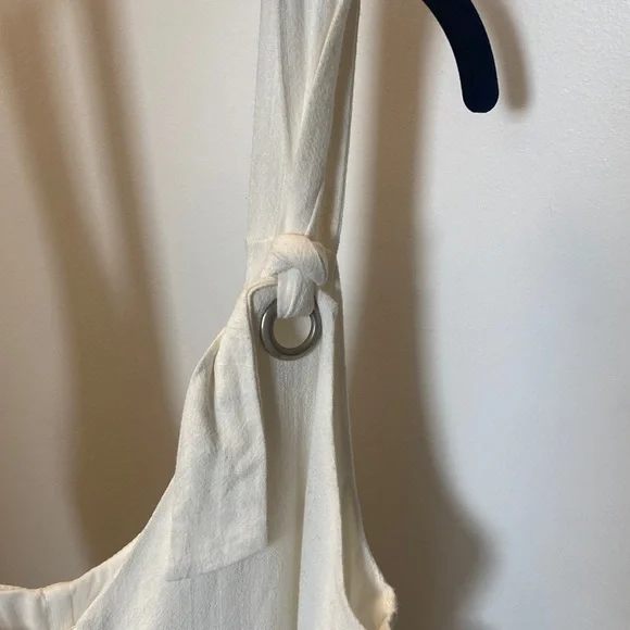 White Button-Down Sleeveless Romper - Picture 12 of 14